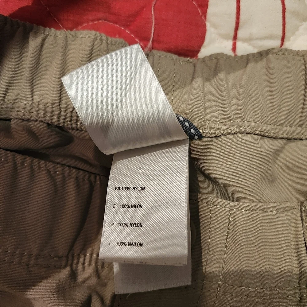 The Northface Men's Tan Zip-Off Cargo Pants XL 28 Inseam Hiking